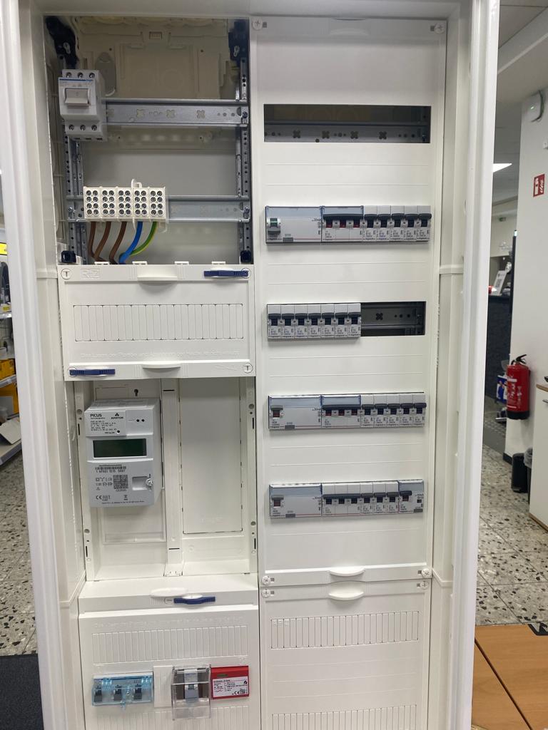 8f380263-07fc-4e95-8d1e-d113712f025f